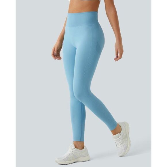 Brand New - Halara Women's M 7/8 length Seamless Flow High Waisted Butt Lifting - Picture 2 of 10